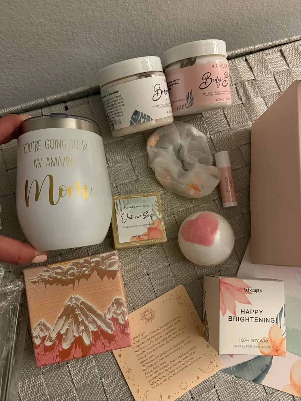 Amazing Future Mom Gift Box - Pink Floral Skincare Set